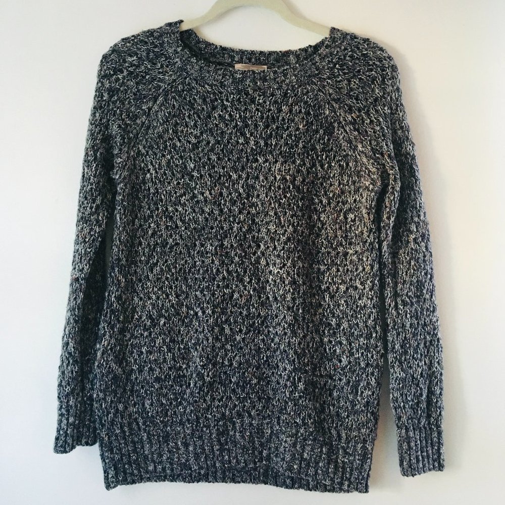 Knitted long-sleeve sweater